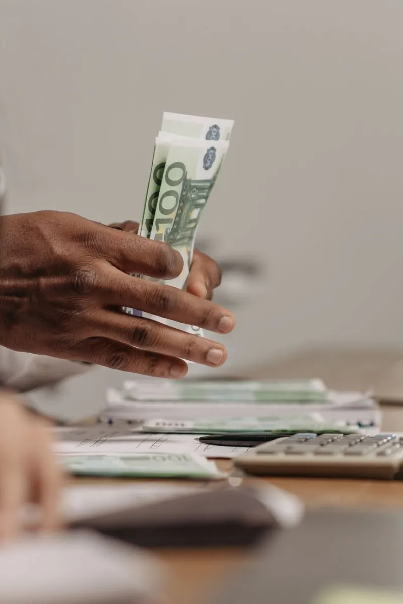 Banking & finance